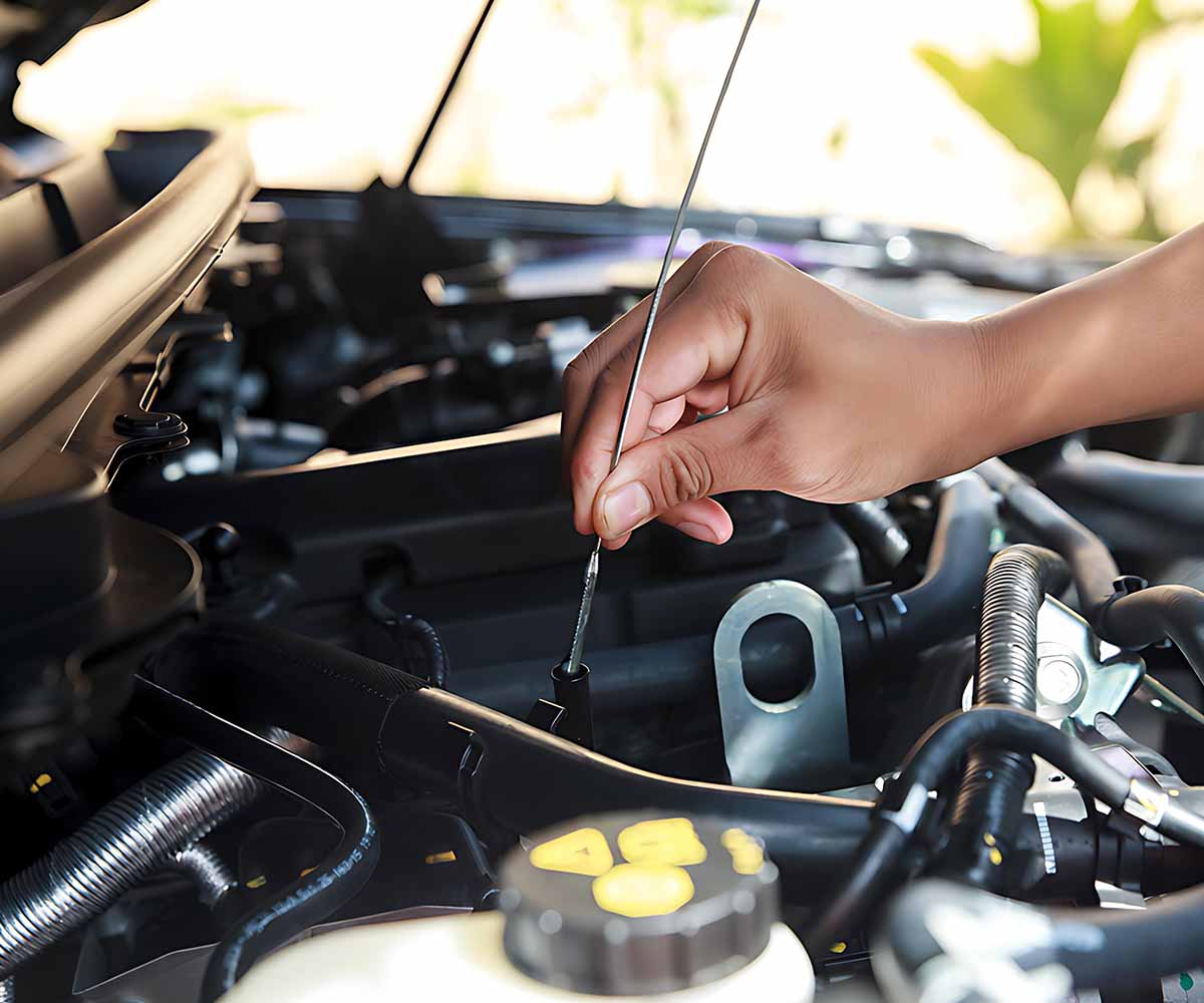 Commercial Vehicle Service Dubai