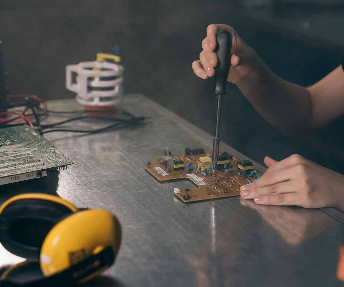 Dubai Electrical Equipment Website
