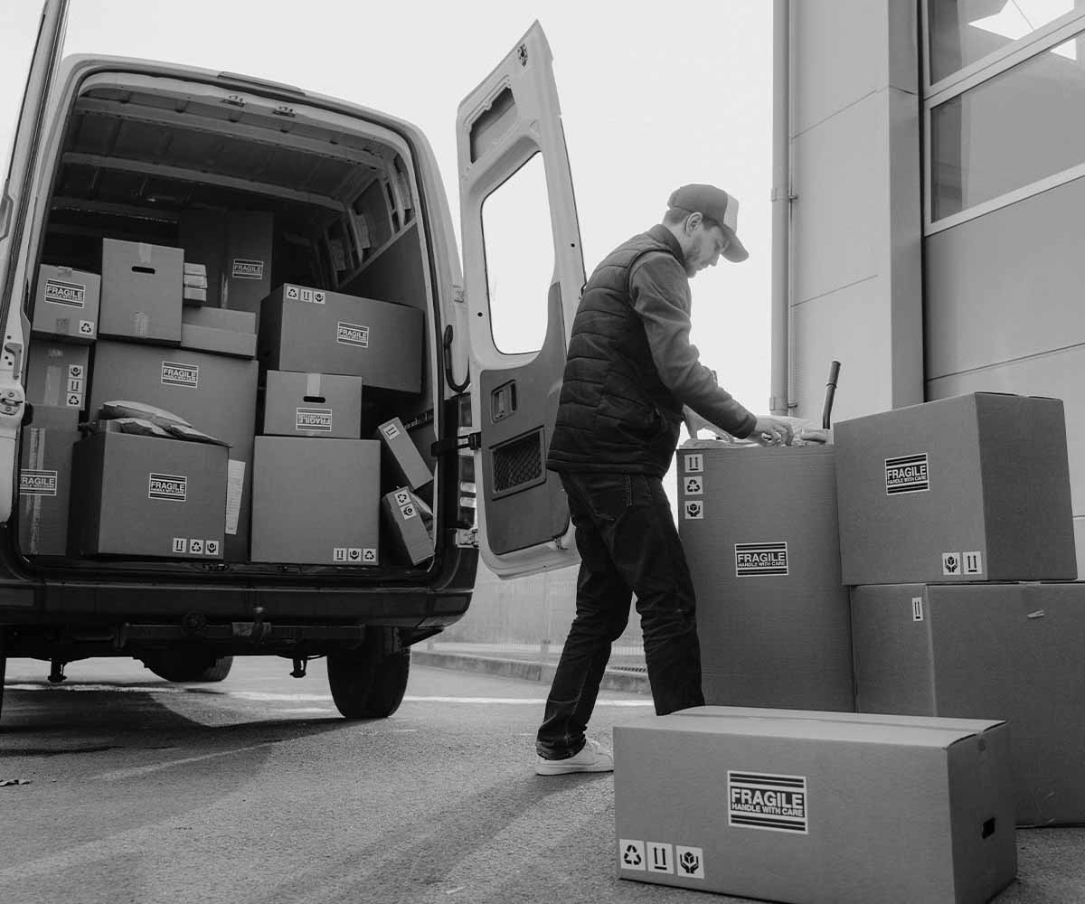 Courier Website Dubai Courier Website Dubai